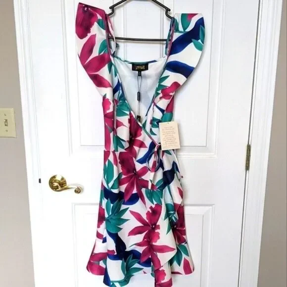 NWT Alexia Admor for Boston Proper wrap dress. Size 10. - Picture 7 of 7